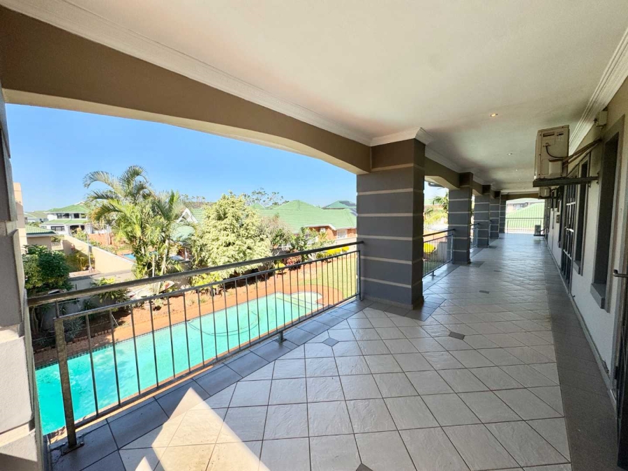 To Let 6 Bedroom Property for Rent in Somerset Park KwaZulu-Natal