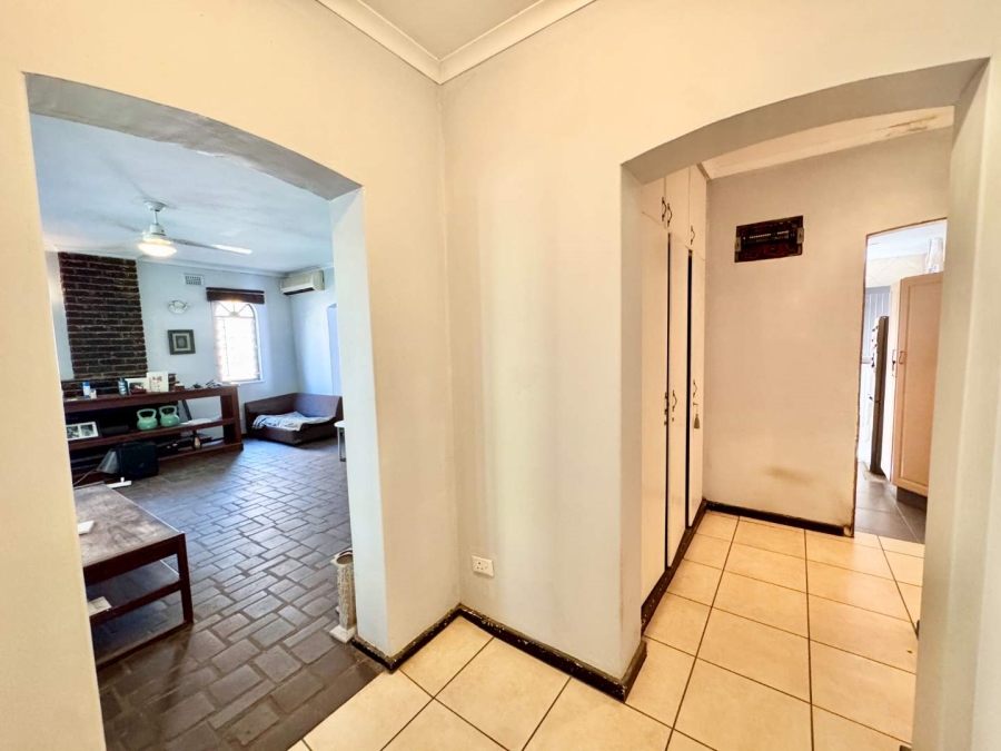 4 Bedroom Property for Sale in Umhlanga KwaZulu-Natal