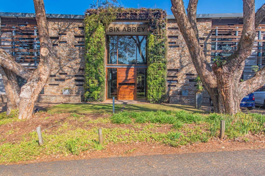 To Let commercial Property for Rent in Kloof KwaZulu-Natal