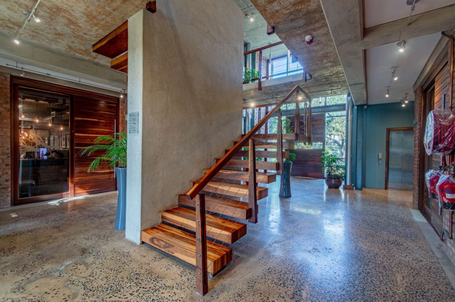 To Let commercial Property for Rent in Kloof KwaZulu-Natal