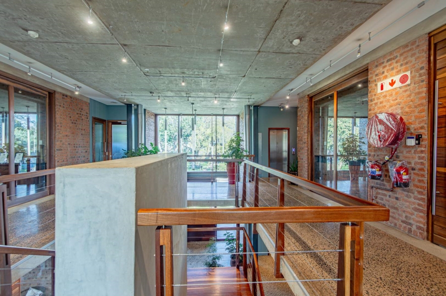 To Let commercial Property for Rent in Kloof KwaZulu-Natal