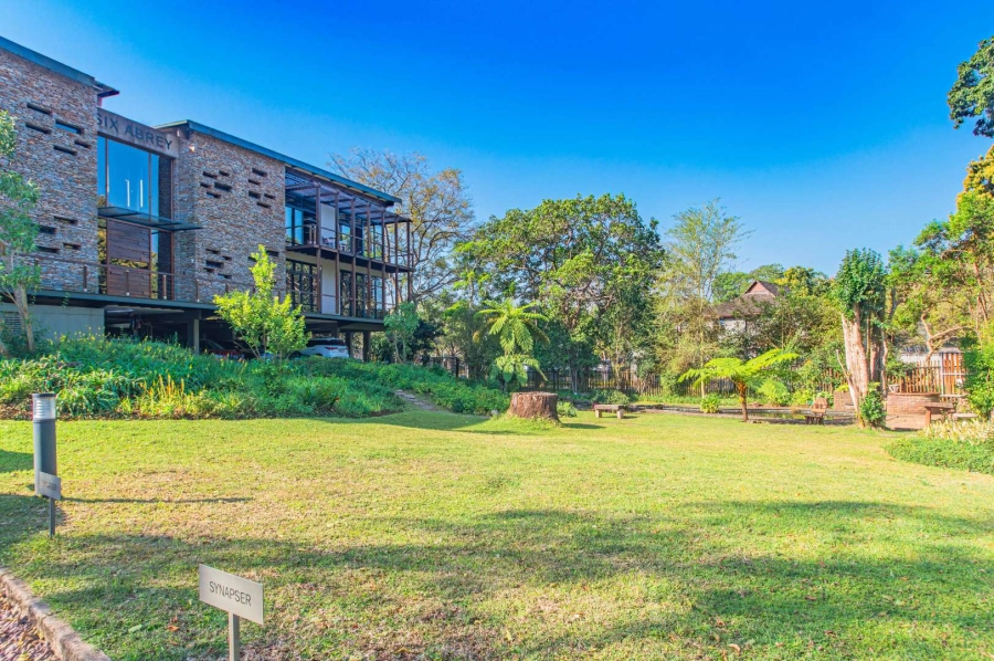 To Let commercial Property for Rent in Kloof KwaZulu-Natal