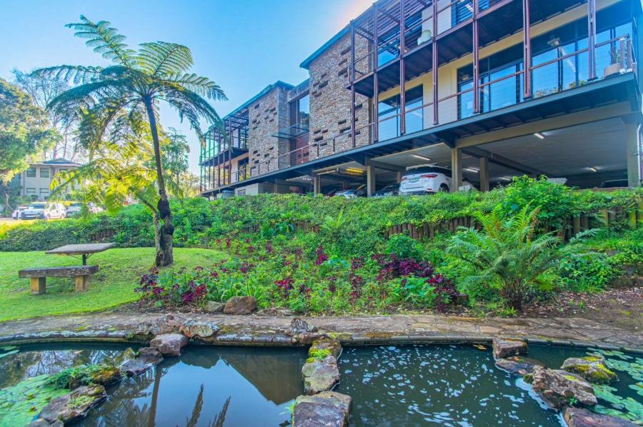 To Let commercial Property for Rent in Kloof KwaZulu-Natal