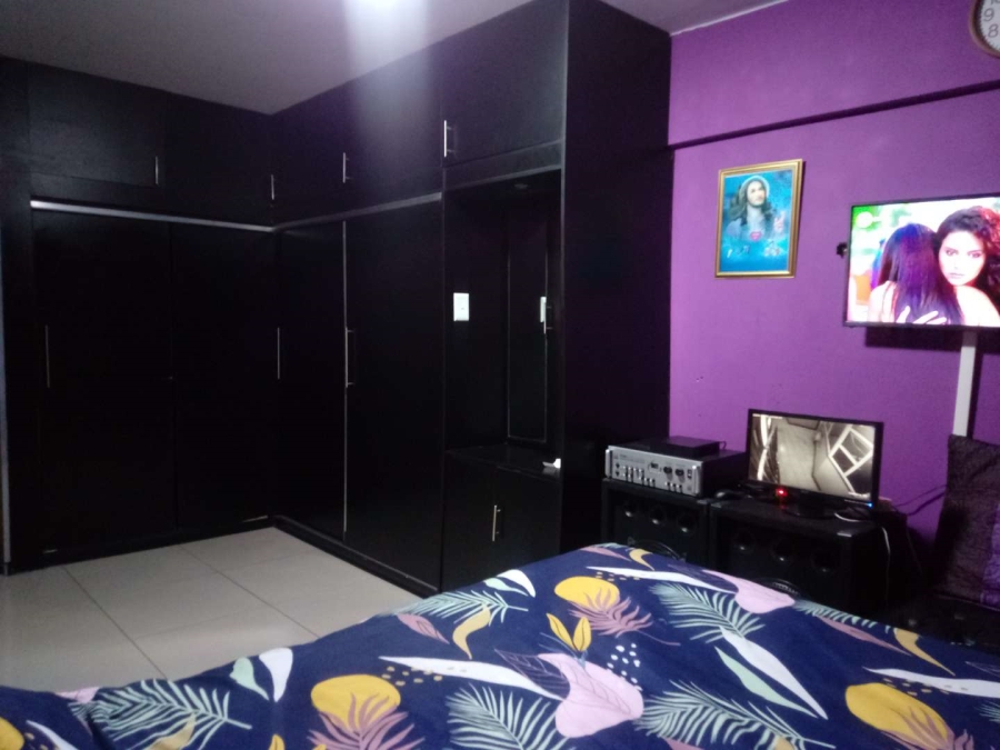 2 Bedroom Property for Sale in Durban Central KwaZulu-Natal
