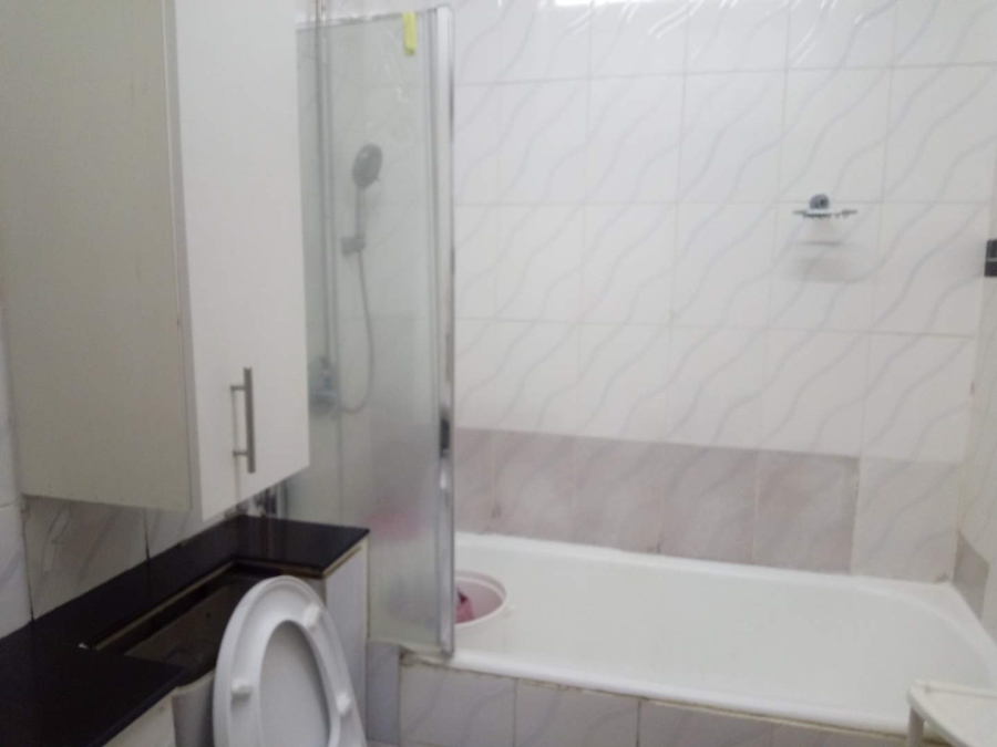2 Bedroom Property for Sale in Durban Central KwaZulu-Natal