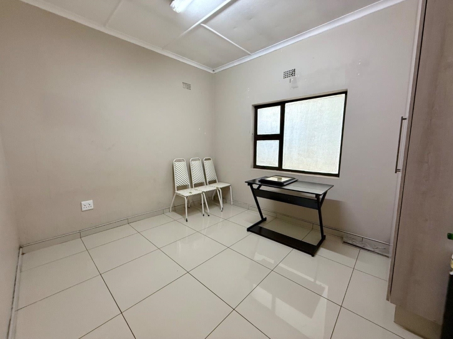 5 Bedroom Property for Sale in Vryheid KwaZulu-Natal