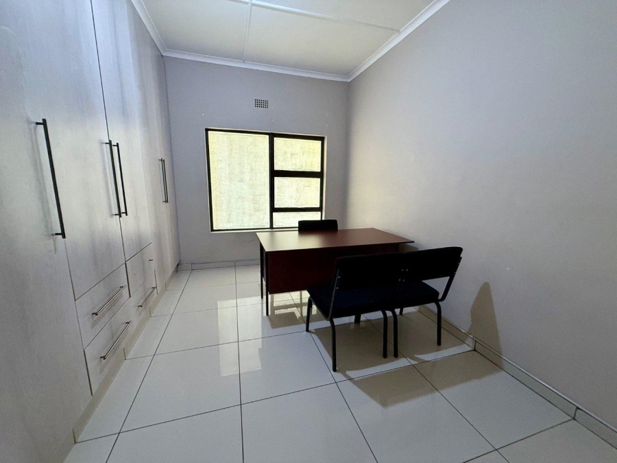 5 Bedroom Property for Sale in Vryheid KwaZulu-Natal