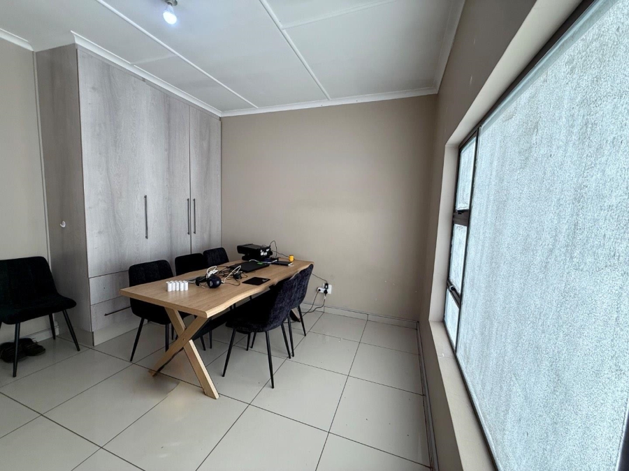 5 Bedroom Property for Sale in Vryheid KwaZulu-Natal