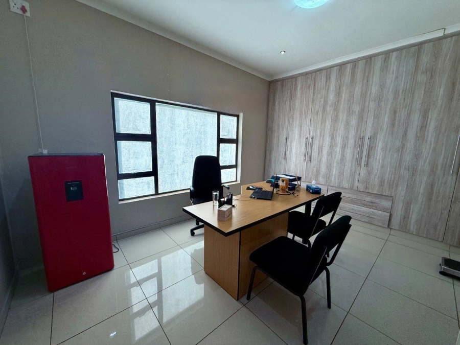 5 Bedroom Property for Sale in Vryheid KwaZulu-Natal