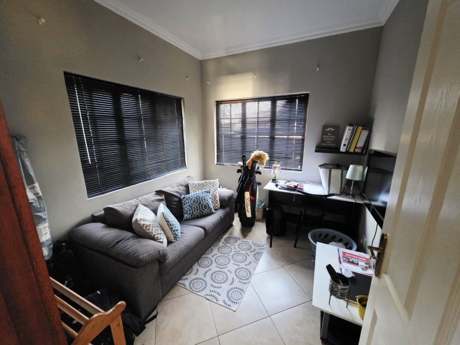To Let 3 Bedroom Property for Rent in Hillcrest KwaZulu-Natal