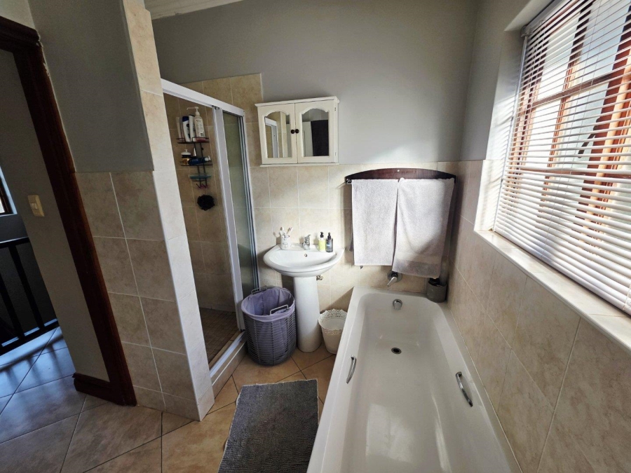 To Let 3 Bedroom Property for Rent in Hillcrest KwaZulu-Natal
