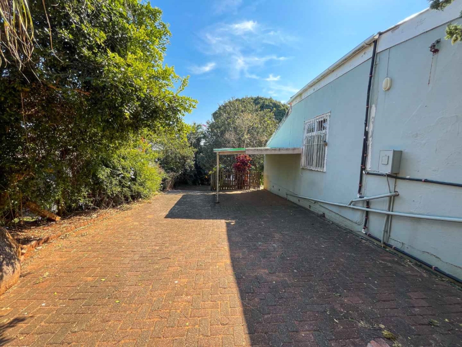 2 Bedroom Property for Sale in Durban North KwaZulu-Natal
