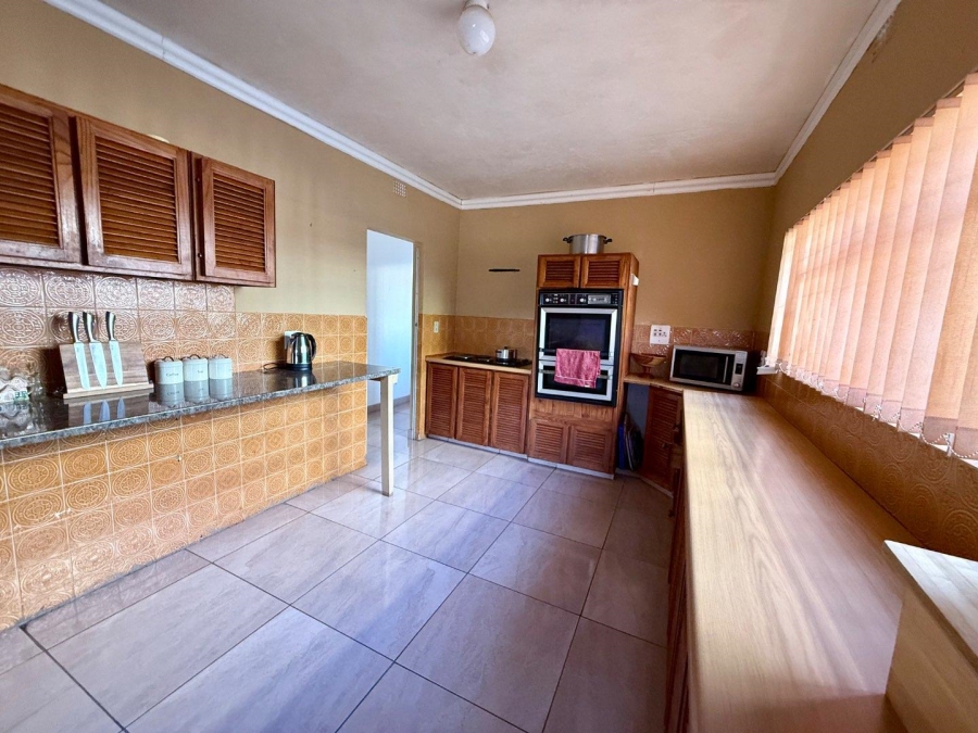 6 Bedroom Property for Sale in Vryheid KwaZulu-Natal