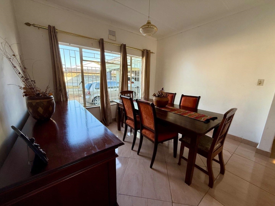 6 Bedroom Property for Sale in Vryheid KwaZulu-Natal