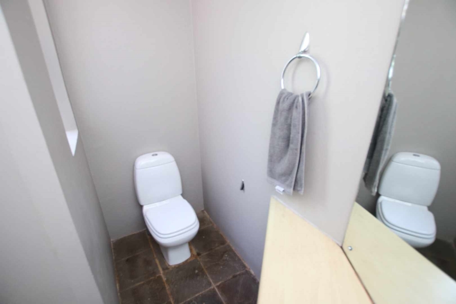 To Let 5 Bedroom Property for Rent in Umhlanga KwaZulu-Natal