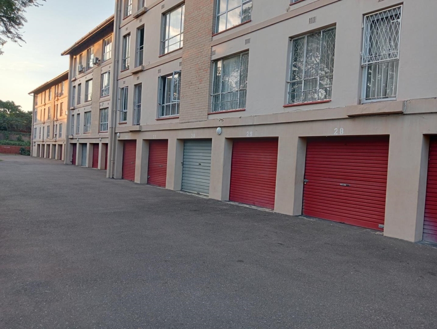 To Let 2 Bedroom Property for Rent in Montclair KwaZulu-Natal