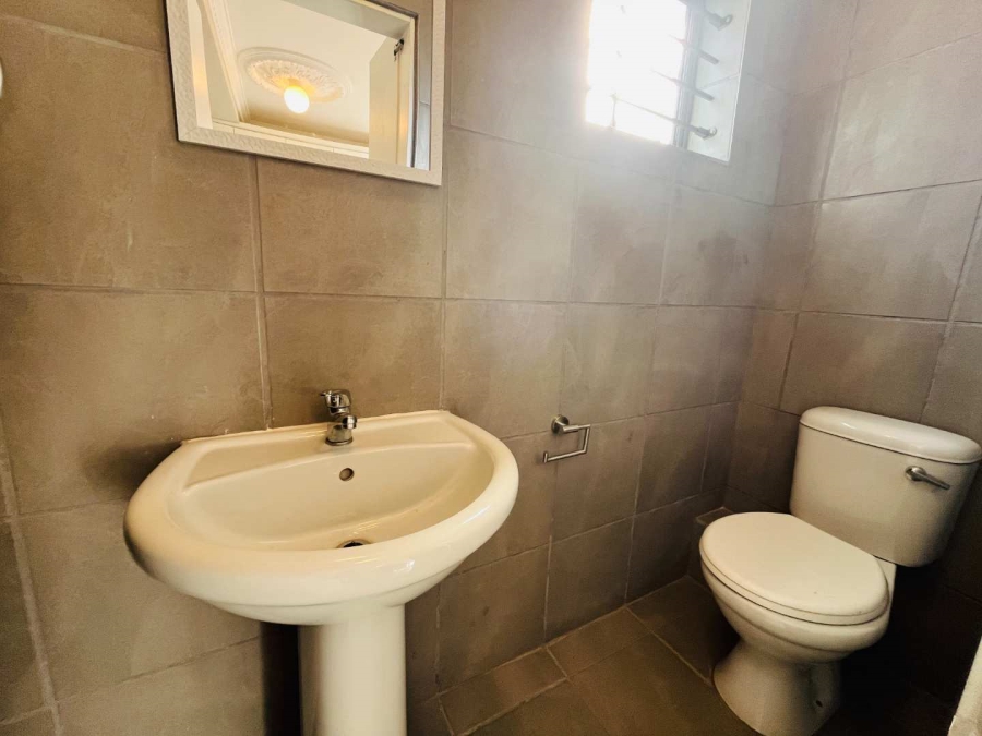 To Let 1 Bedroom Property for Rent in Durban North KwaZulu-Natal
