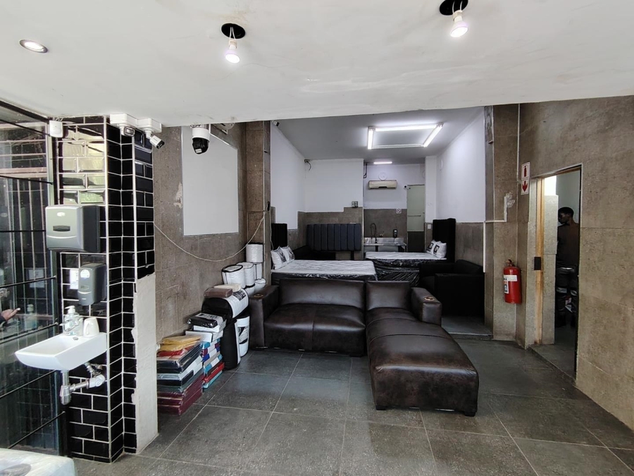 Commercial Property for Sale in Windermere KwaZulu-Natal