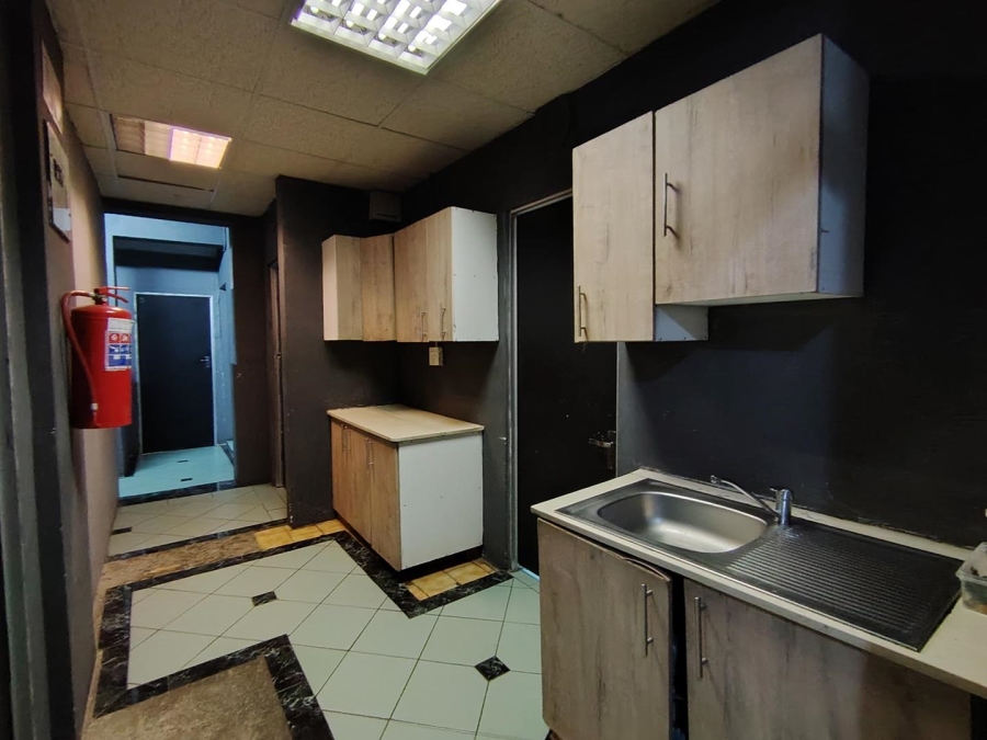 Commercial Property for Sale in Windermere KwaZulu-Natal