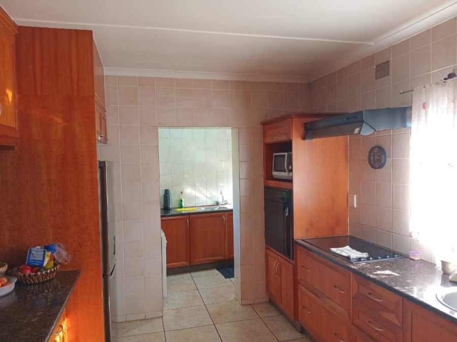To Let 4 Bedroom Property for Rent in Kildare KwaZulu-Natal