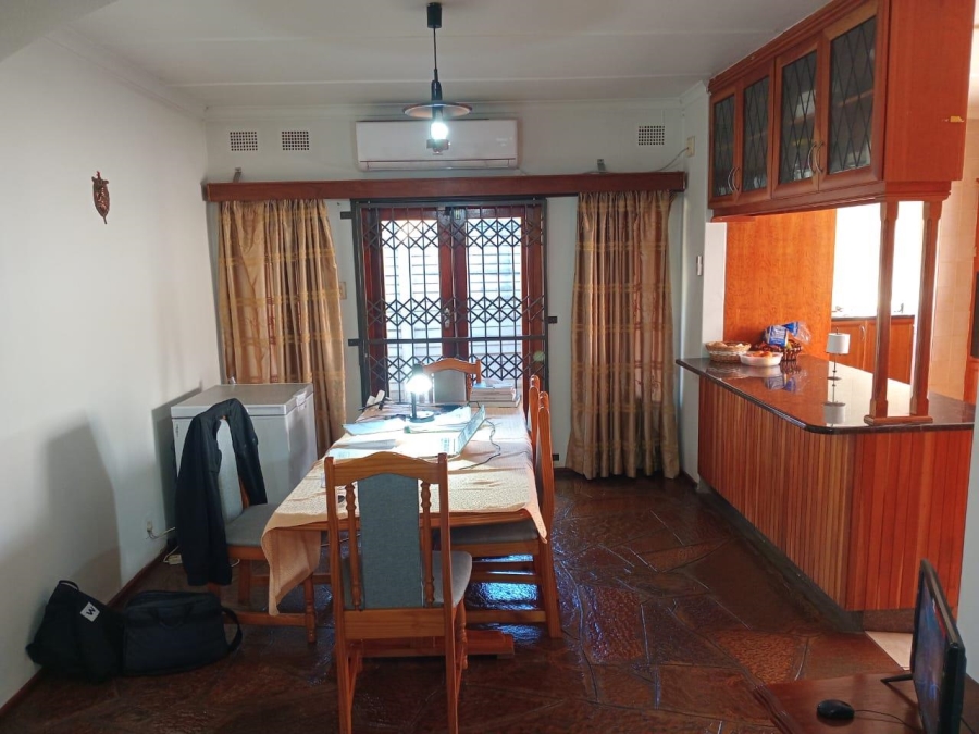 To Let 4 Bedroom Property for Rent in Kildare KwaZulu-Natal