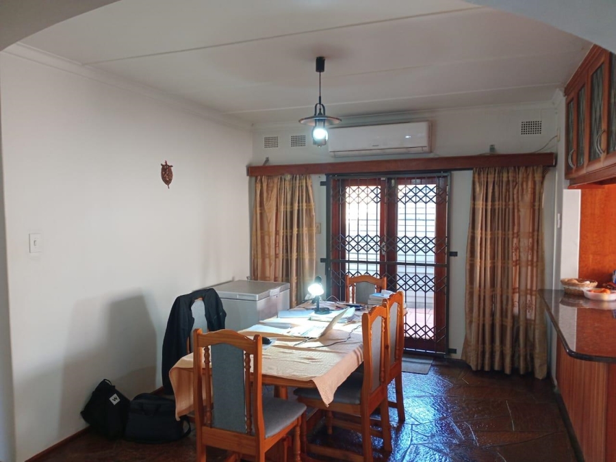 To Let 4 Bedroom Property for Rent in Kildare KwaZulu-Natal