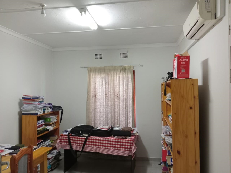 To Let 4 Bedroom Property for Rent in Kildare KwaZulu-Natal