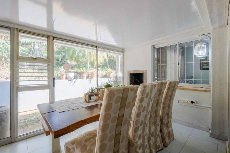4 Bedroom Property for Sale in Amanzimtoti KwaZulu-Natal
