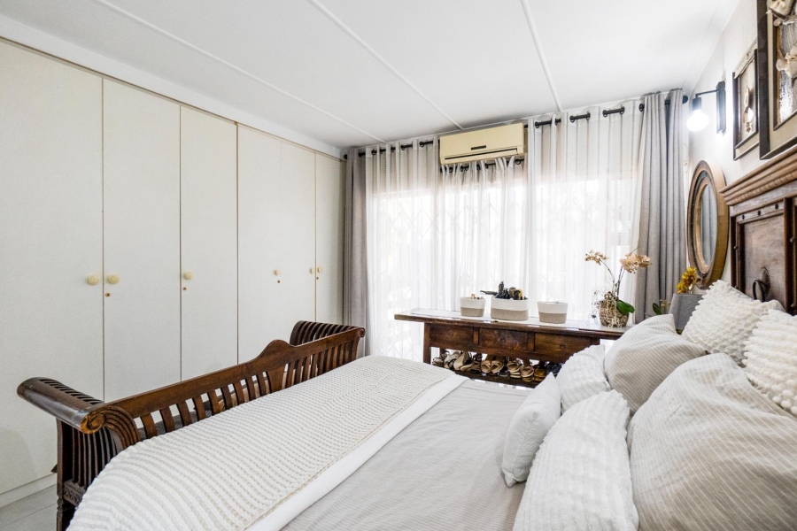 4 Bedroom Property for Sale in Amanzimtoti KwaZulu-Natal