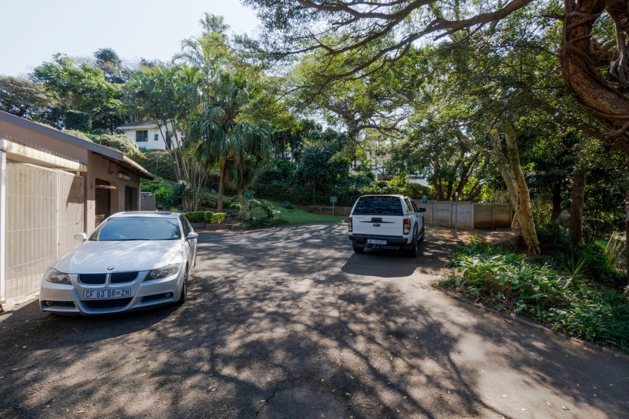 4 Bedroom Property for Sale in Amanzimtoti KwaZulu-Natal