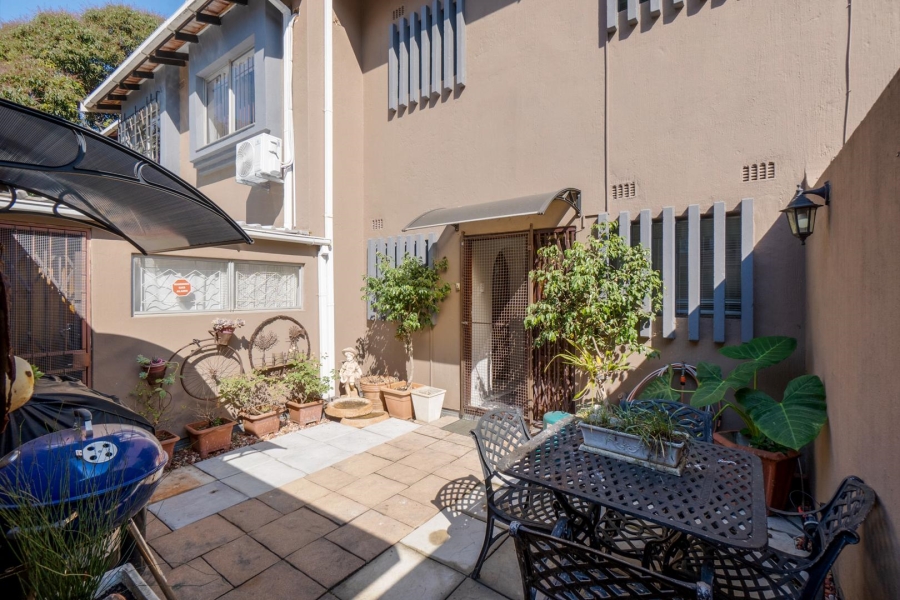 4 Bedroom Property for Sale in Amanzimtoti KwaZulu-Natal