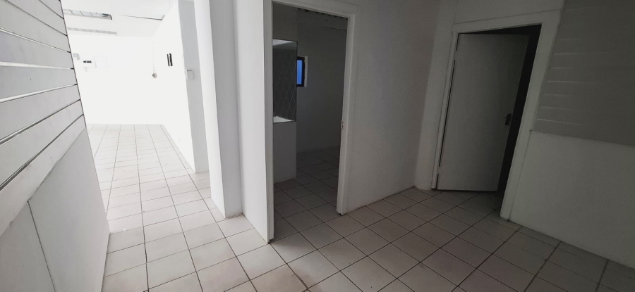 To Let commercial Property for Rent in Overport KwaZulu-Natal