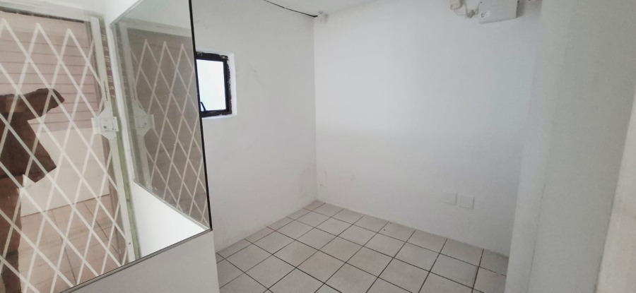 To Let commercial Property for Rent in Overport KwaZulu-Natal