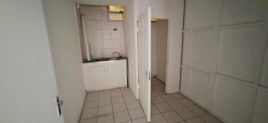 To Let commercial Property for Rent in Overport KwaZulu-Natal