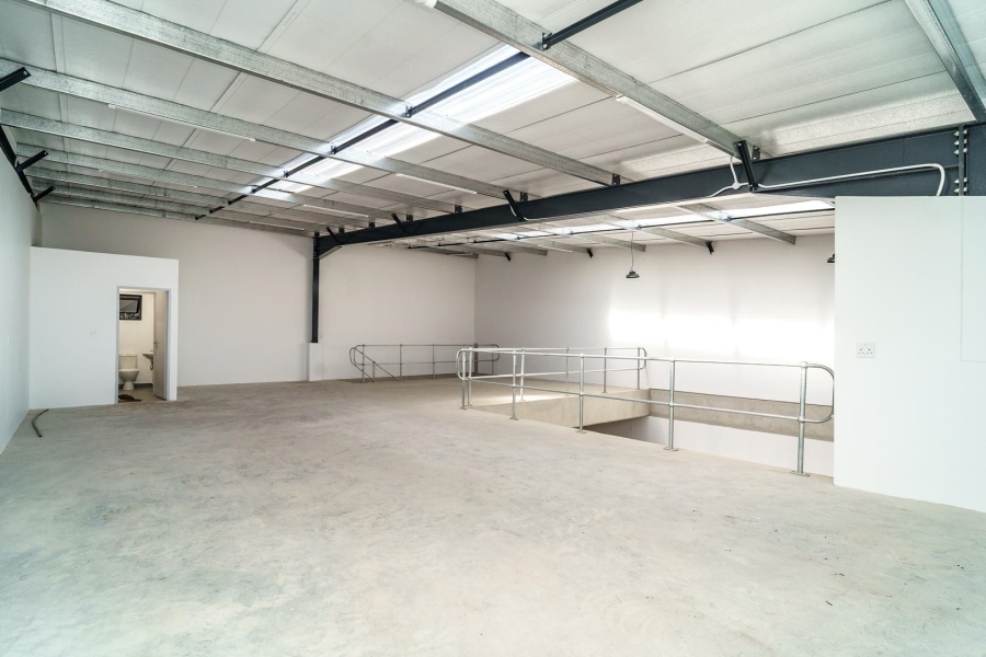 To Let commercial Property for Rent in Glen Anil KwaZulu-Natal