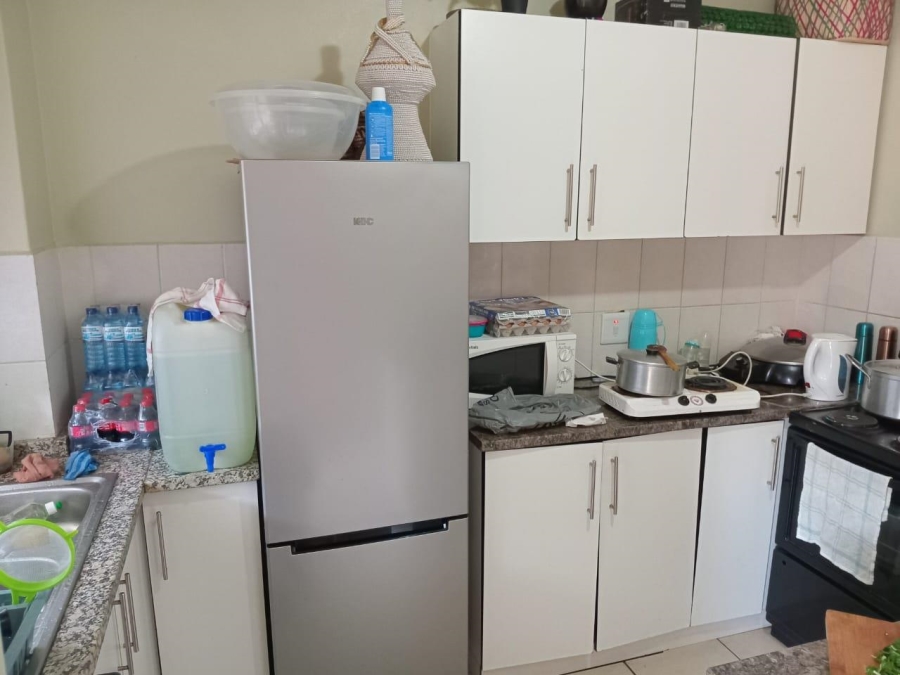 2 Bedroom Property for Sale in Empangeni Central KwaZulu-Natal