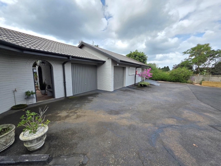 3 Bedroom Property for Sale in Gillitts KwaZulu-Natal