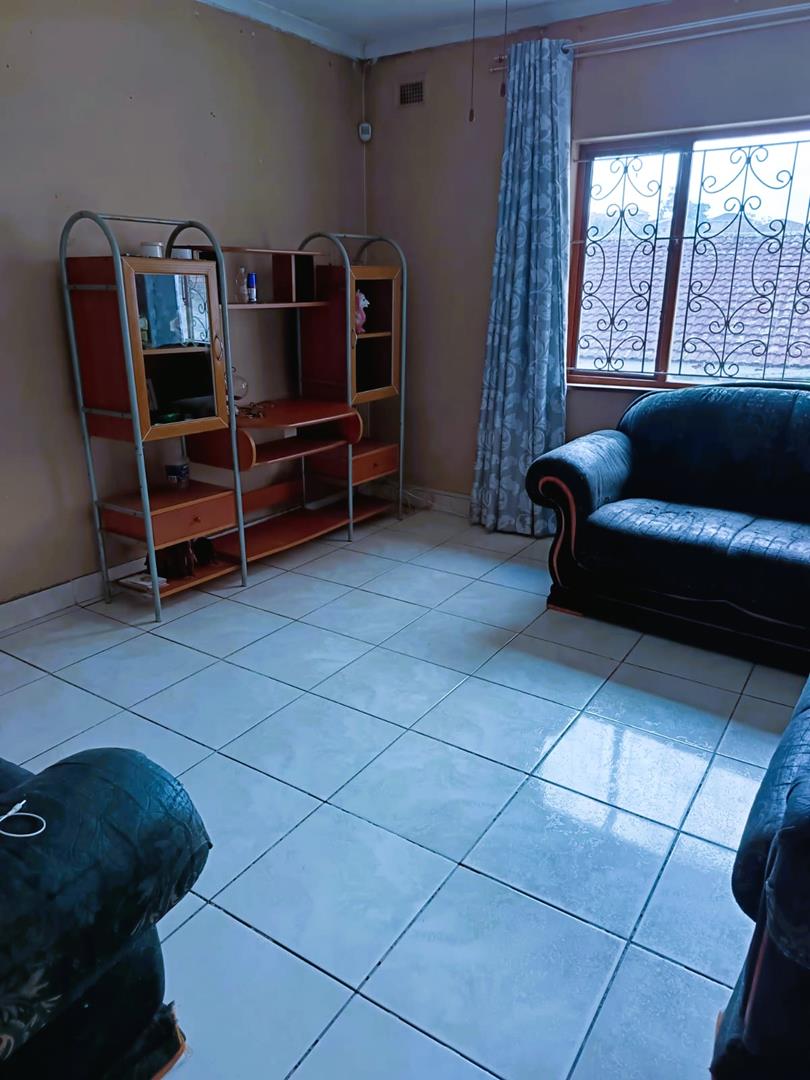 To Let 3 Bedroom Property for Rent in Kenville KwaZulu-Natal