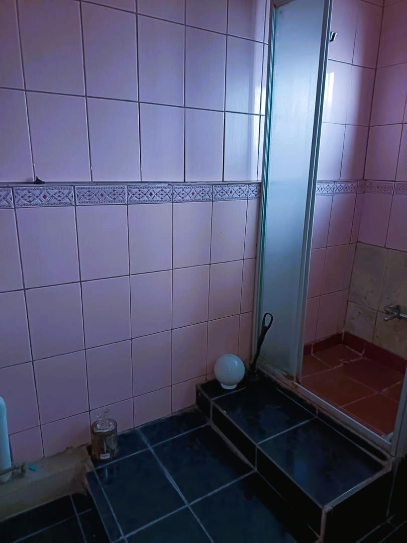 To Let 3 Bedroom Property for Rent in Kenville KwaZulu-Natal