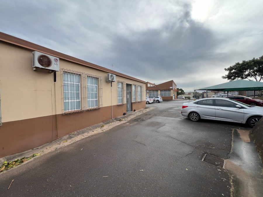 To Let commercial Property for Rent in Pinetown KwaZulu-Natal