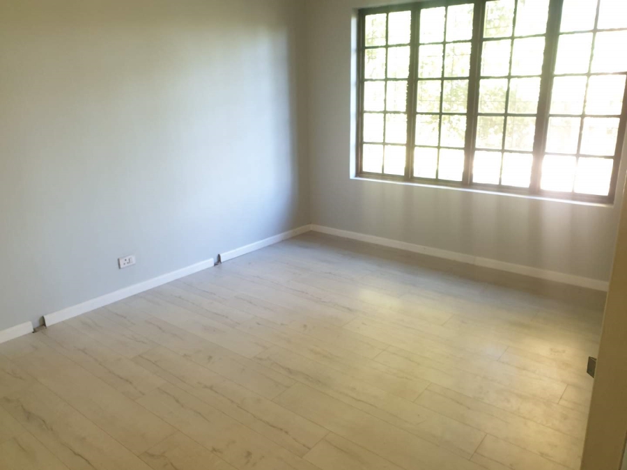 To Let 3 Bedroom Property for Rent in Waterfall KwaZulu-Natal