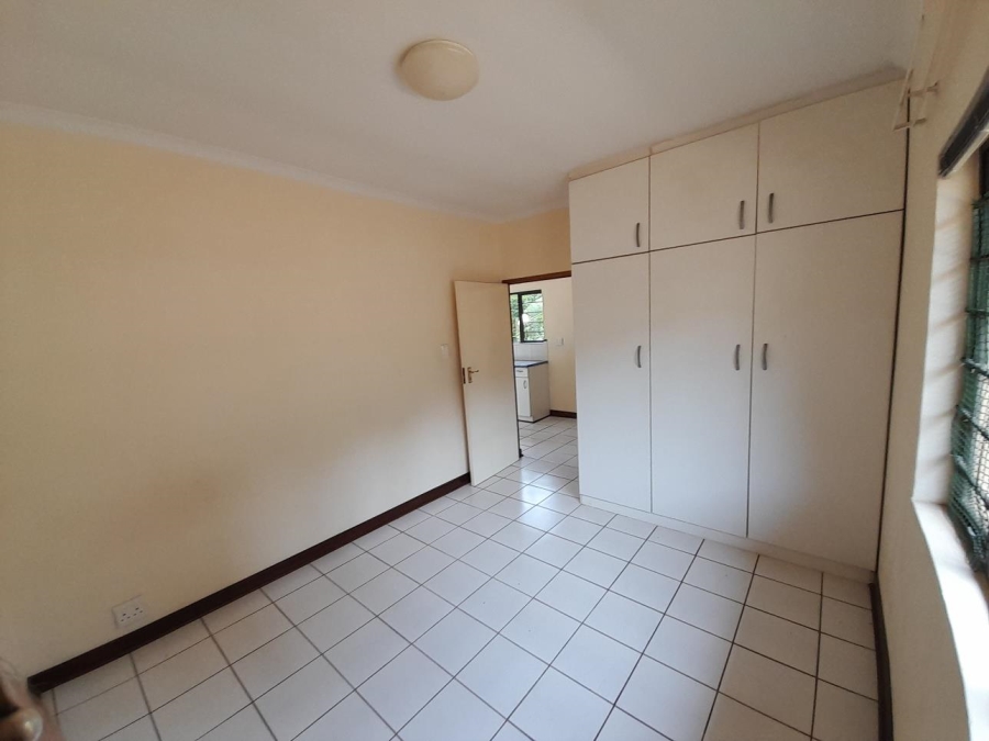 To Let 1 Bedroom Property for Rent in Gillitts KwaZulu-Natal