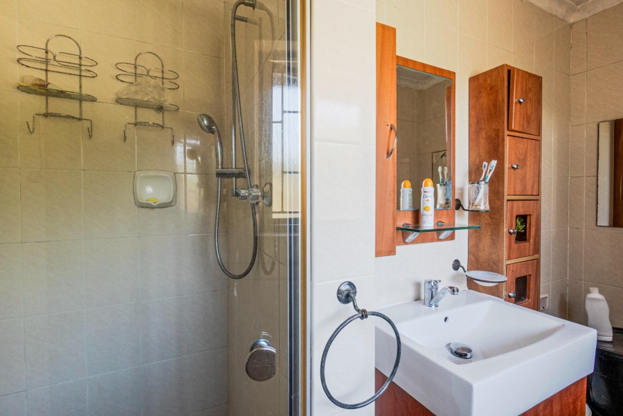 3 Bedroom Property for Sale in Amanzimtoti KwaZulu-Natal