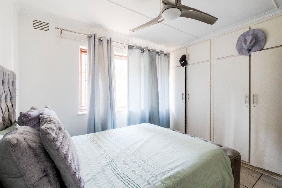 3 Bedroom Property for Sale in Amanzimtoti KwaZulu-Natal
