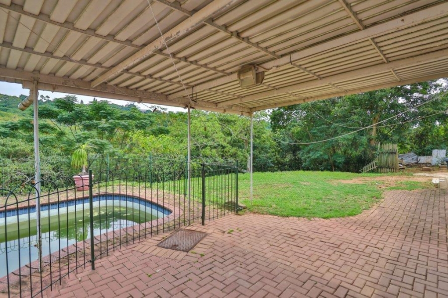 3 Bedroom Property for Sale in Amanzimtoti KwaZulu-Natal