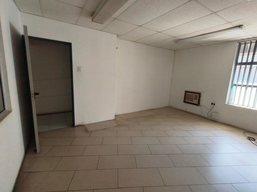To Let commercial Property for Rent in Westmead KwaZulu-Natal
