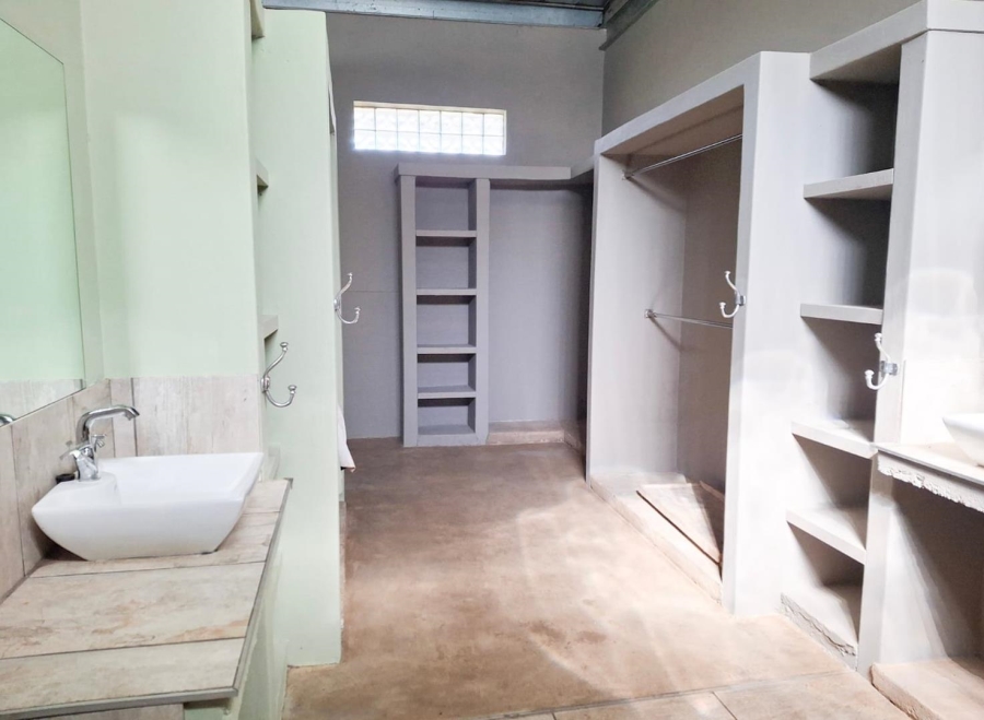 3 Bedroom Property for Sale in Greendale KwaZulu-Natal