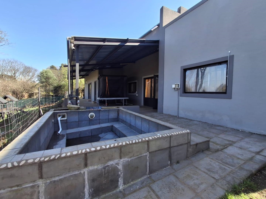 3 Bedroom Property for Sale in Greendale KwaZulu-Natal