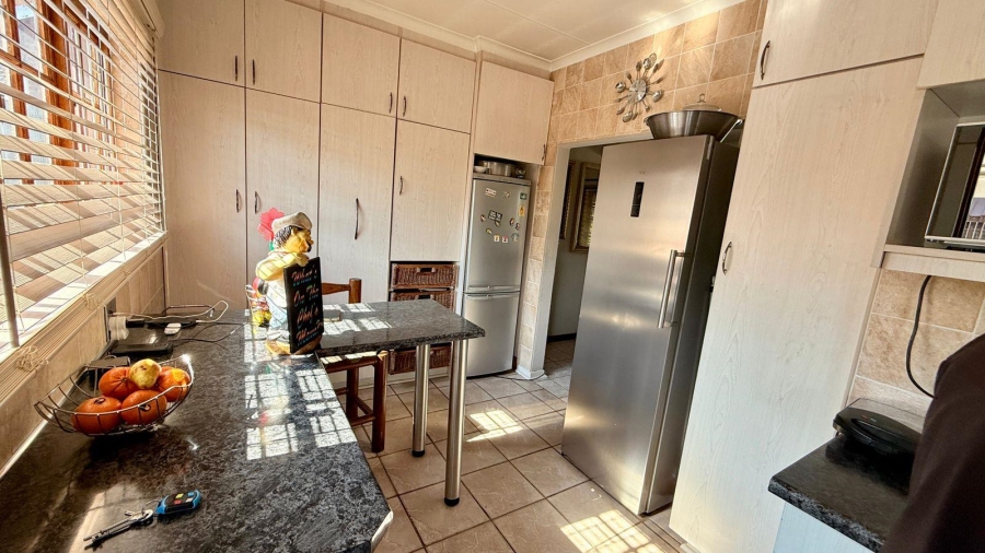 3 Bedroom Property for Sale in Bellevue KwaZulu-Natal