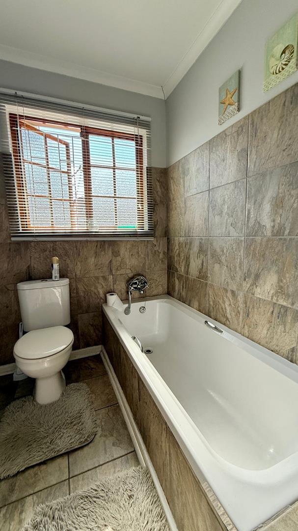 3 Bedroom Property for Sale in Bellevue KwaZulu-Natal